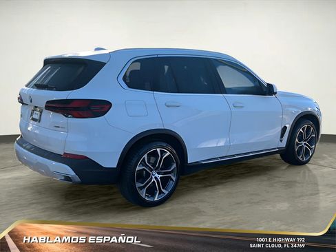 Used 2024 BMW X5 sDrive40i w/ Parking Assistance Package image 6