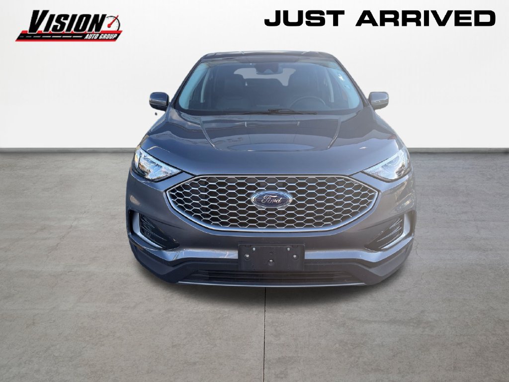 Used 2024 Ford Edge SEL AWD/4WD image 2
