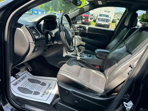Used 2019 Jeep Grand Cherokee High Altitude AWD/4WD image 9