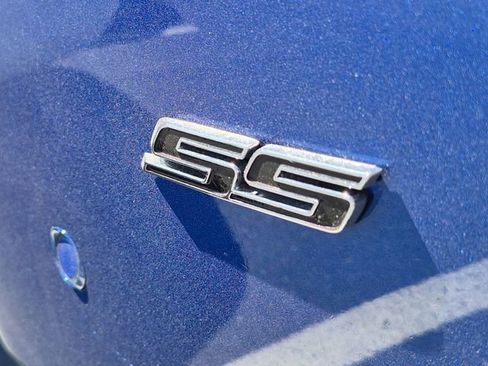Used 2016 Chevrolet Camaro SS RWD image 10