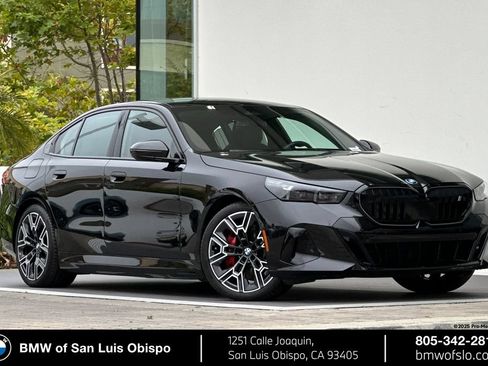 Used 2024 BMW i5 eDrive40i w/ Executive Package RWD image 1