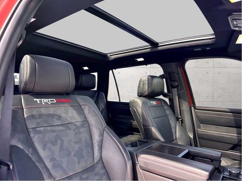 Used 2024 Toyota Sequoia TRD Pro AWD/4WD image 7