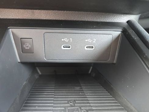 New 2026 Nissan Kicks SV AWD/4WD image 6