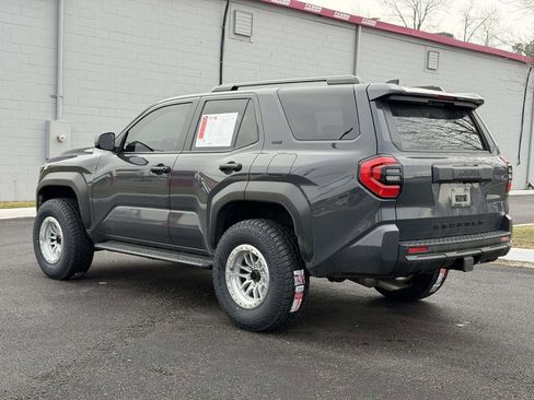 Used 2025 Toyota 4Runner SR5 image 22