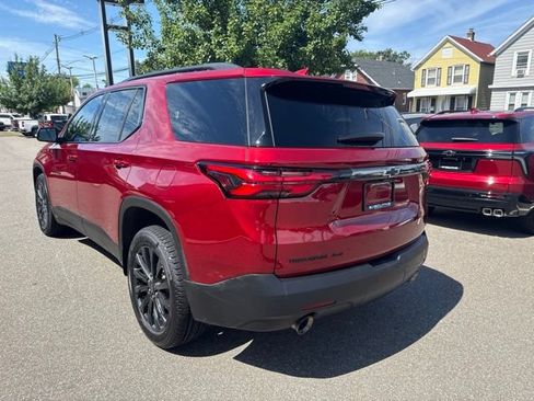 Used 2023 Chevrolet Traverse RS AWD/4WD image 4
