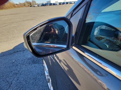 Used 2019 Ford Escape Titanium AWD/4WD image 10