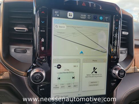 Used 2022 RAM 2500 Limited image 32