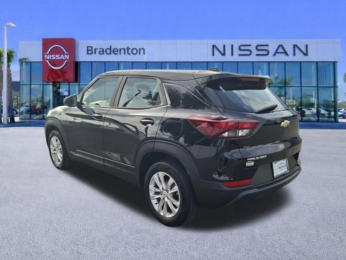 Used 2023 Chevrolet TrailBlazer LS FWD image 7