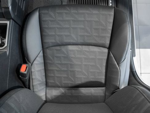 New 2026 Toyota Tacoma TRD Off-Road AWD/4WD image 34
