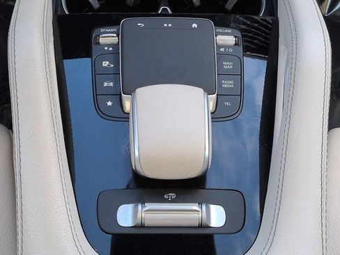 Used 2024 Mercedes-Benz GLS 580 4MATIC w/ Warmth & Comfort Package image 19