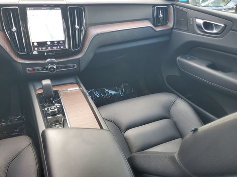 Certified 2023 Volvo XC60 B5 Plus w/ Climate Package FWD image 14