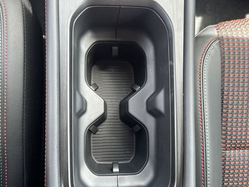 New 2026 Nissan Kicks SR FWD image 20