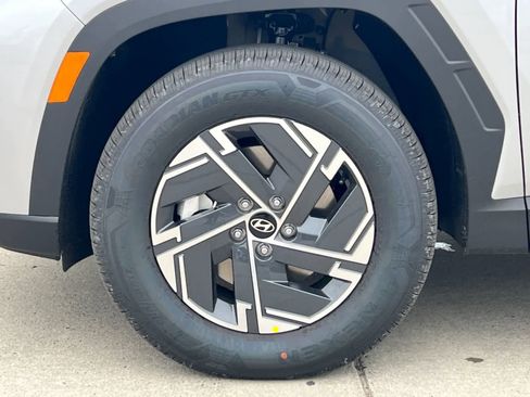 New 2026 Hyundai Tucson Blue SE image 25