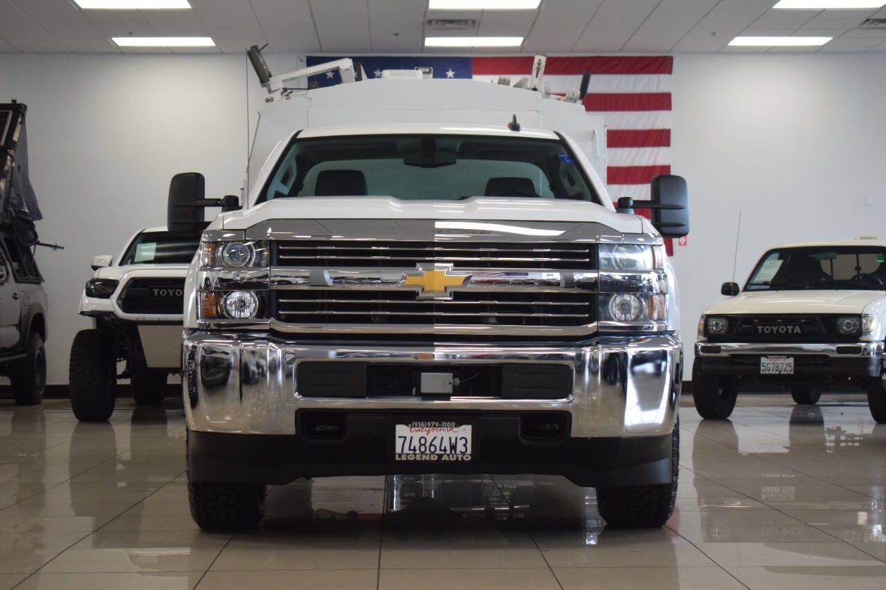 Used 2016 Chevrolet Silverado 3500 W/T RWD image 2