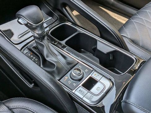 Used 2024 Kia Telluride EX X-Line AWD/4WD image 19