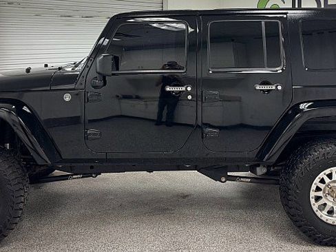 Used 2007 Jeep Wrangler Unlimited X w/ Dual Top Group image 8