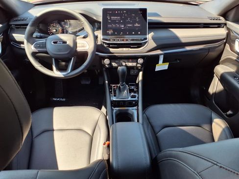 New 2025 Jeep Compass Limited w/ Sun & Sound Group image 9