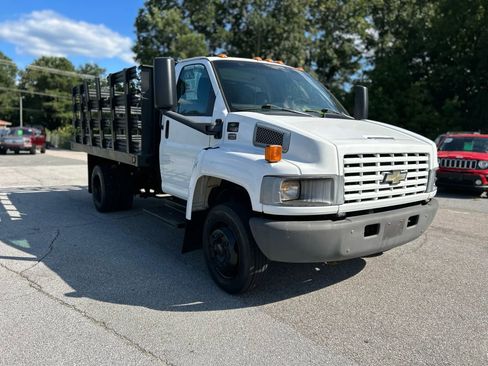 Used 2004 Chevrolet Kodiak C4500 2WD Regular Cab image 5
