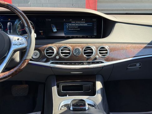 Used 2020 Mercedes-Benz S 560 4MATIC Sedan image 23