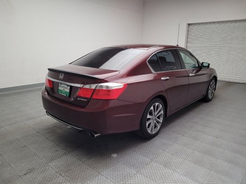 Used 2015 Honda Accord Sport image 9