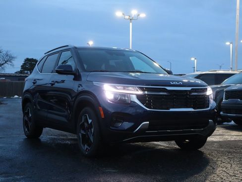 New 2026 Kia Seltos EX AWD/4WD image 1