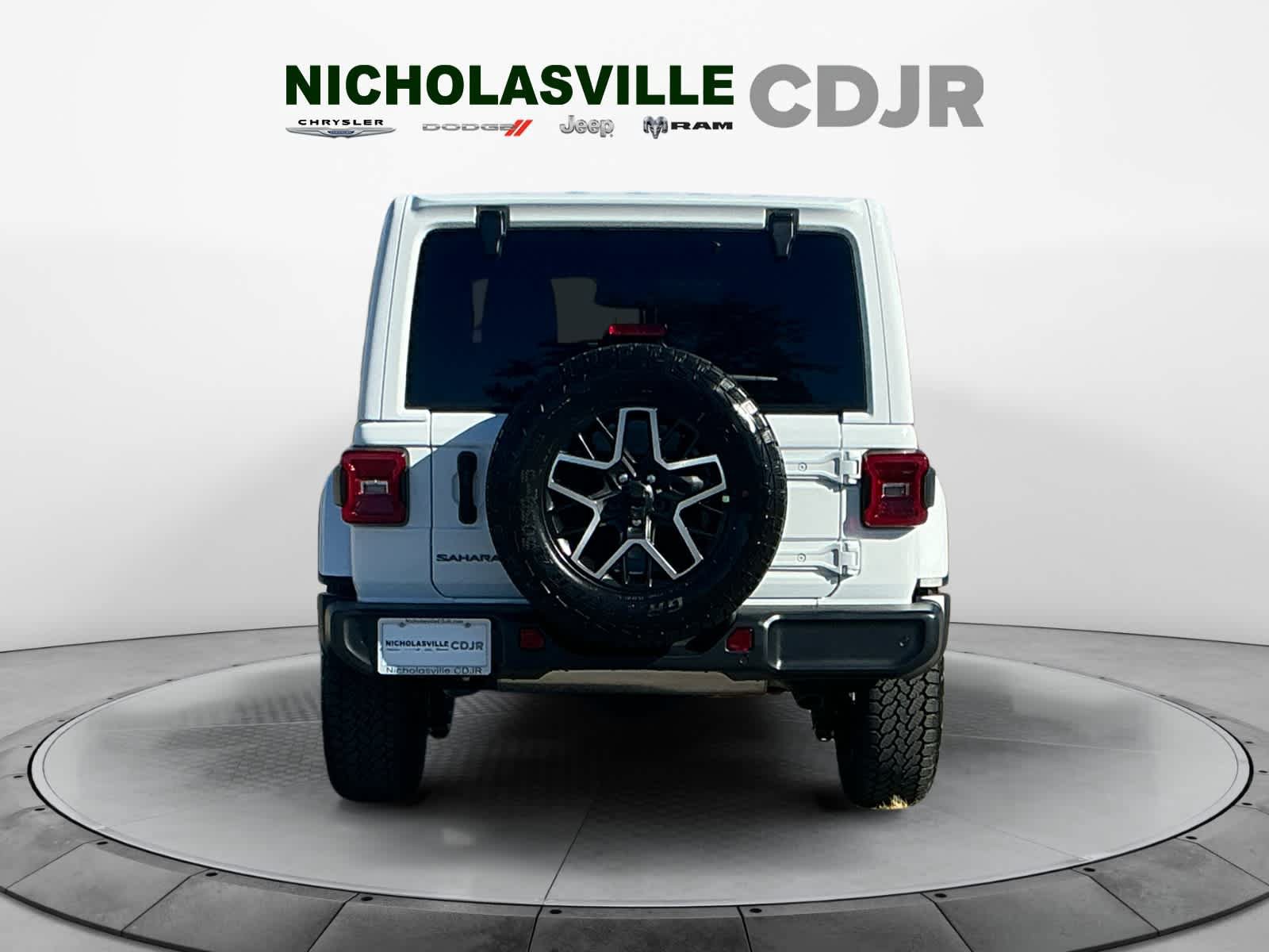 New 2027 Jeep Wrangler Unlimited Sahara AWD/4WD image 4