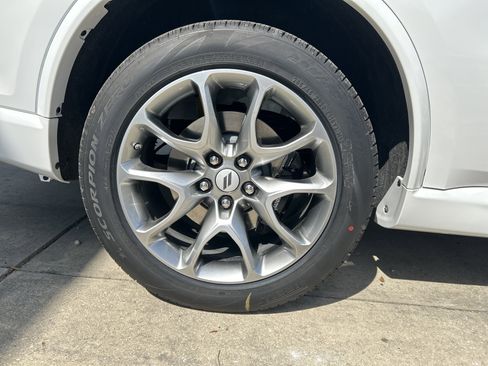 New 2026 Dodge Durango GT image 10