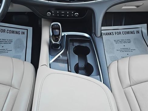 Used 2021 Buick Enclave Premium w/ Sun and Sites Package image 18