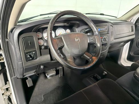 Used 2005 Dodge Ram 1500 Truck SLT w/ Sport Appearance Group AWD/4WD image 9