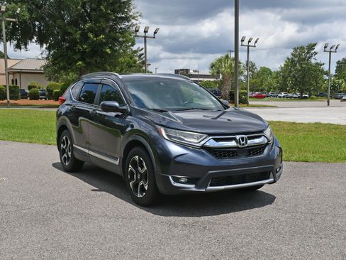 Used 2018 Honda CR-V Touring image 6