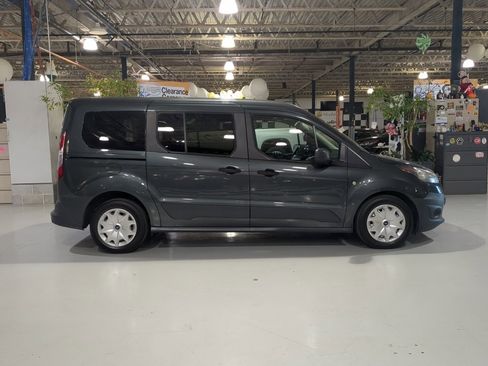 Used 2018 Ford Transit Connect XL image 6