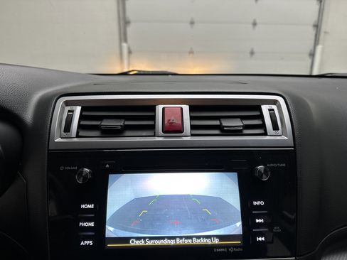 Used 2015 Subaru Legacy 2.5i Premium image 28