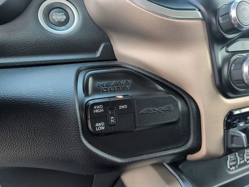 Used 2022 RAM 2500 Laramie AWD/4WD image 29