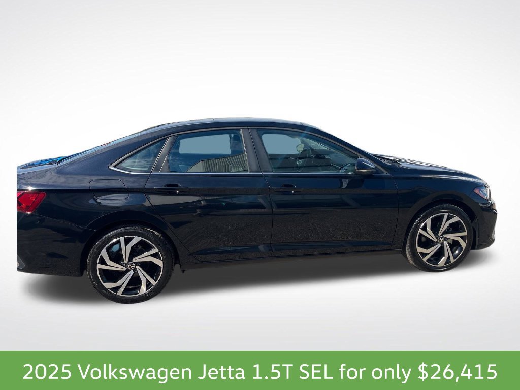 Used 2025 Volkswagen Jetta SEL FWD image 9