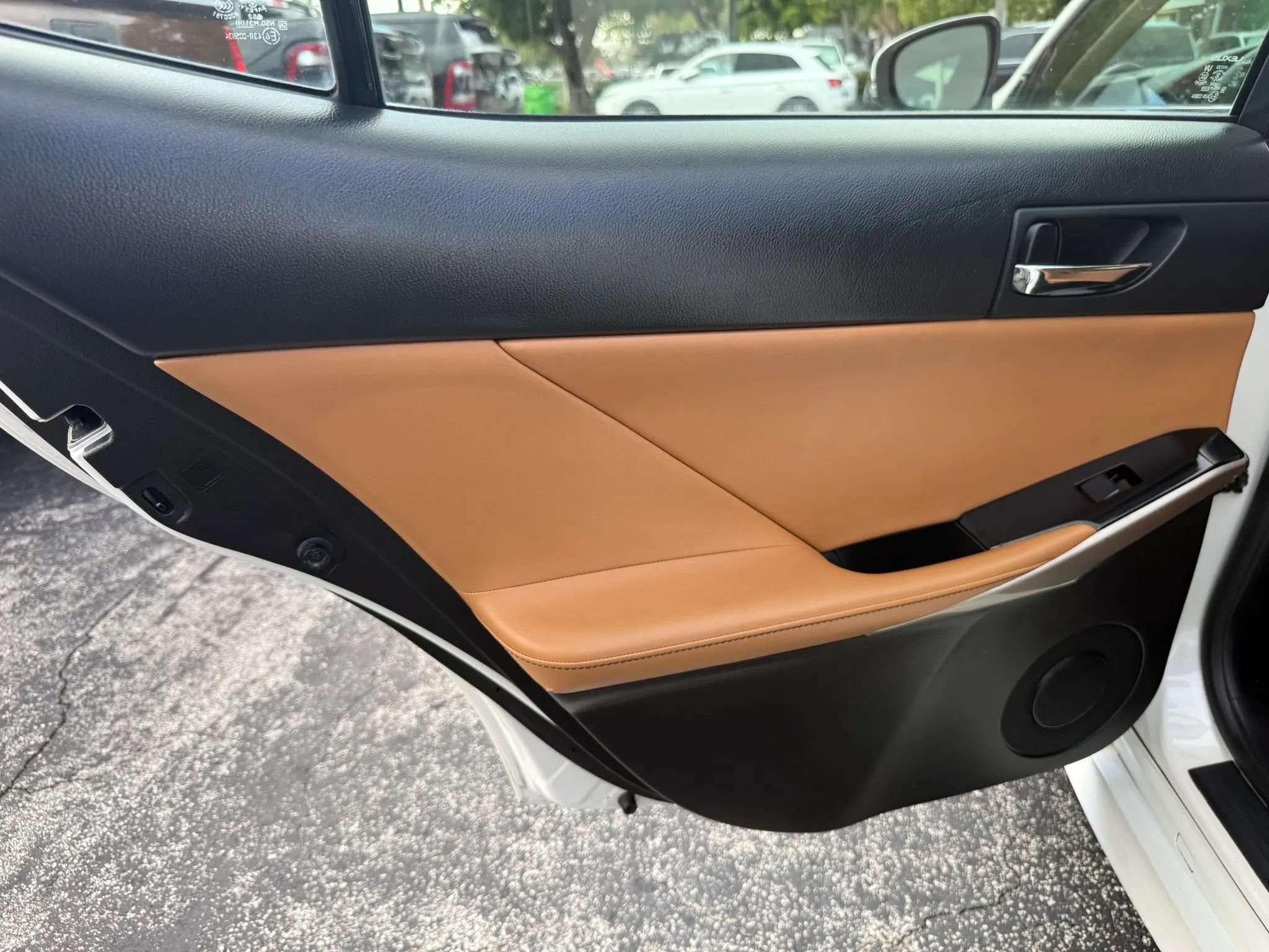 Used 2015 Lexus IS 250 RWD image 33