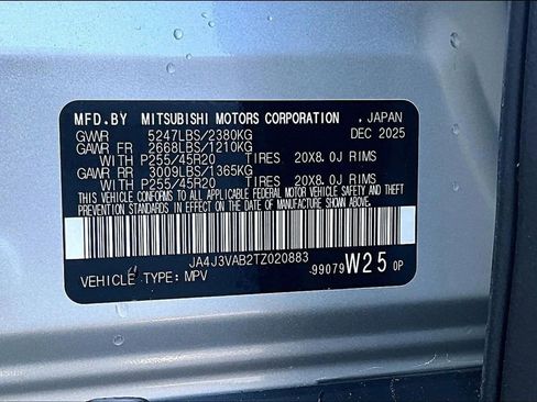 New 2026 Mitsubishi Outlander FWD image 13