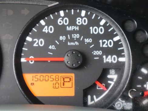 Used 2012 Nissan Xterra S image 42