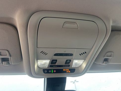 Used 2022 GMC Terrain Denali w/ Denali Premium Package image 35