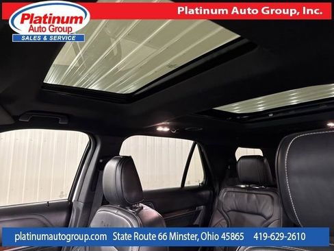 Used 2019 Ford Explorer Platinum image 14