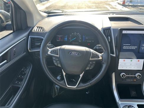 Certified 2022 Ford Edge SEL w/ Convenience Package image 14