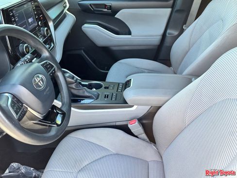 Certified 2020 Toyota Highlander L AWD/4WD image 20