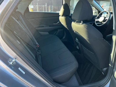 Used 2024 Hyundai Elantra SEL w/ Convenience Package image 14