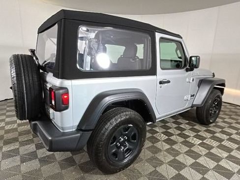 Used 2024 Jeep Wrangler Sport AWD/4WD image 2