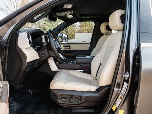 Used 2023 Toyota Tundra 1794 Edition image 25