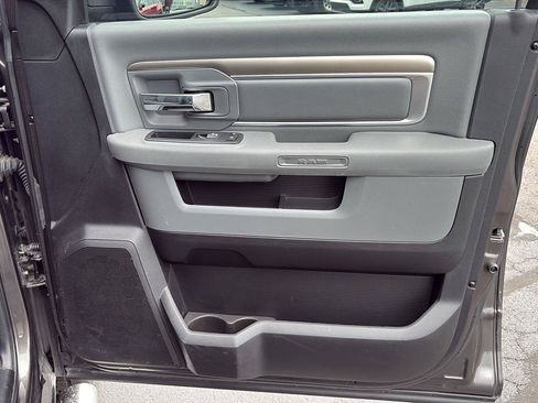 Used 2017 RAM 1500 Big Horn AWD/4WD image 24