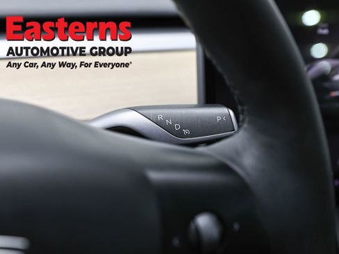 Used 2023 Tesla Model 3 Standard Range image 13