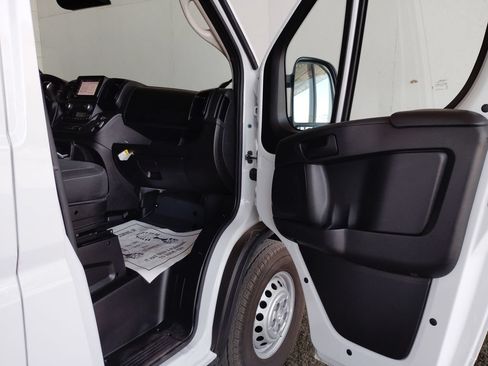 Used 2024 RAM ProMaster 1500 w/ Convenience Group FWD image 10