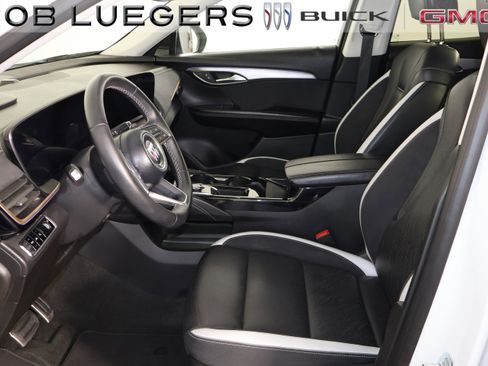 Certified 2025 Buick Envision Sport Touring AWD/4WD image 9