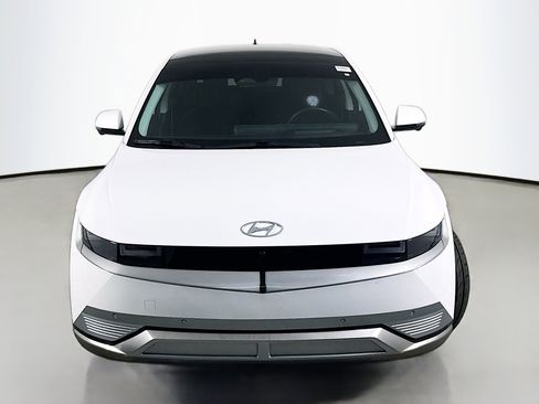 Used 2023 Hyundai Ioniq 5 Limited image 2