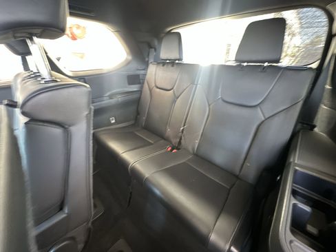 Used 2024 Lexus TX 350 AWD image 27